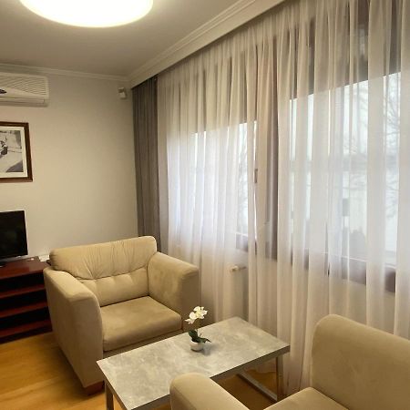 Part Cafe Residence Dunakeszi Εξωτερικό φωτογραφία
