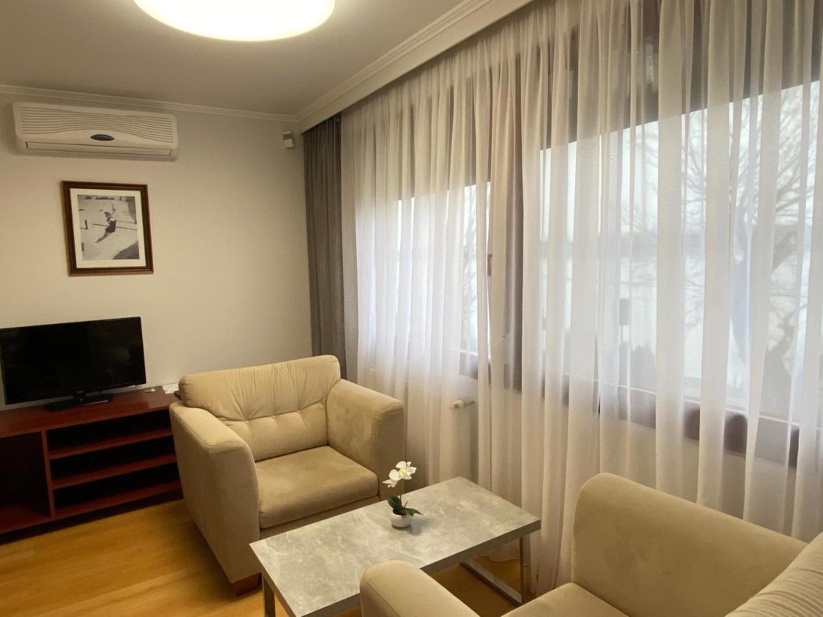 Part Cafe Residence Dunakeszi Εξωτερικό φωτογραφία