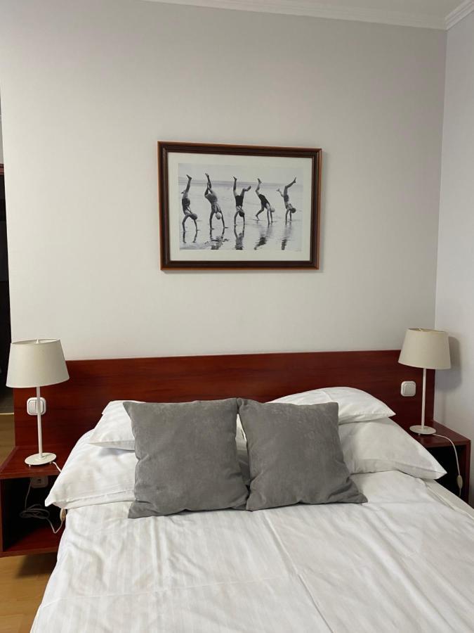 Part Cafe Residence Dunakeszi Εξωτερικό φωτογραφία