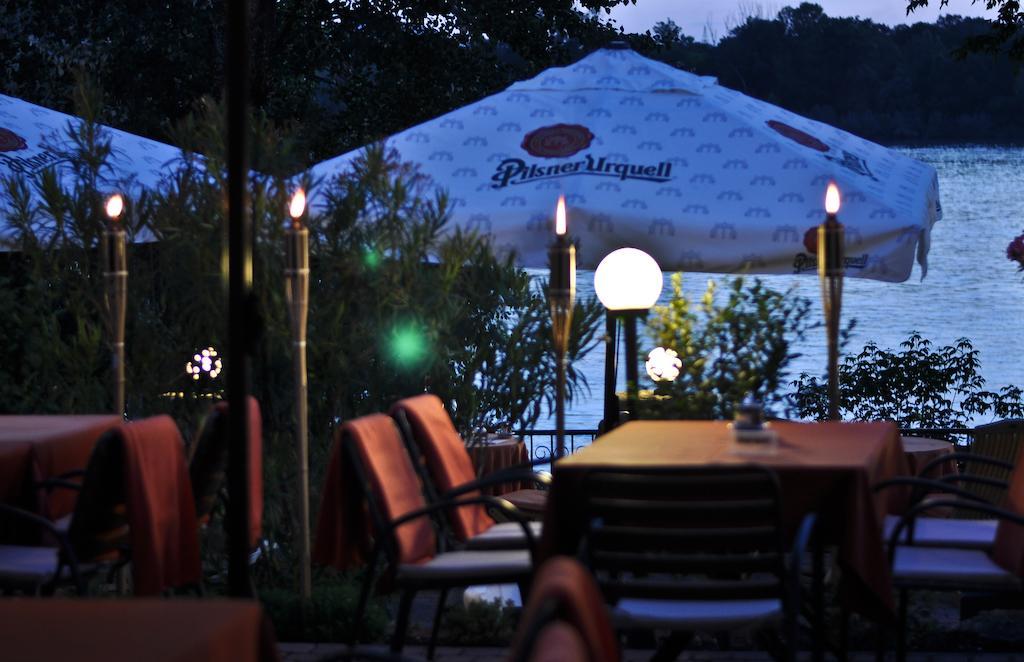 Part Cafe Residence Dunakeszi Εξωτερικό φωτογραφία
